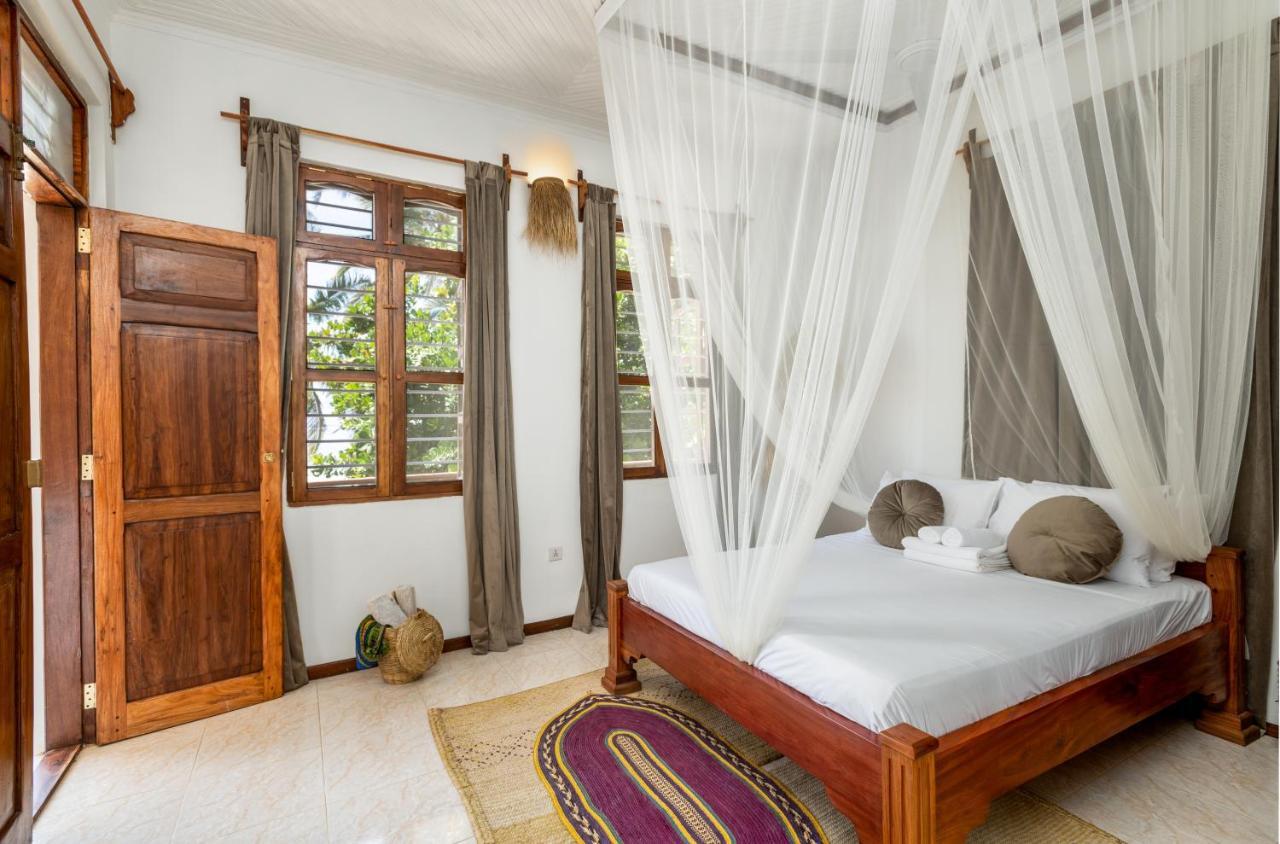 Kima Serviced Beach House & Suites Bwejuu Zewnętrze zdjęcie