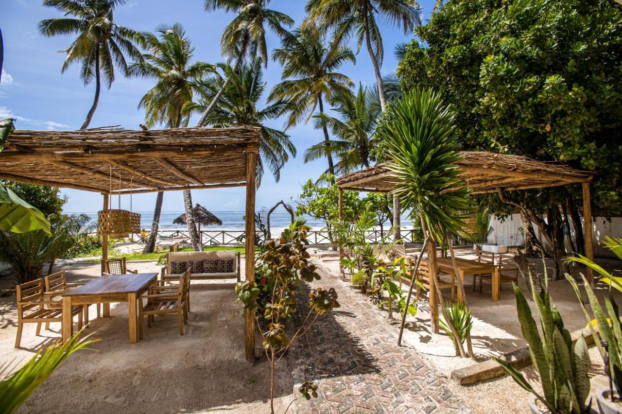 Kima Serviced Beach House & Suites Bwejuu Zewnętrze zdjęcie