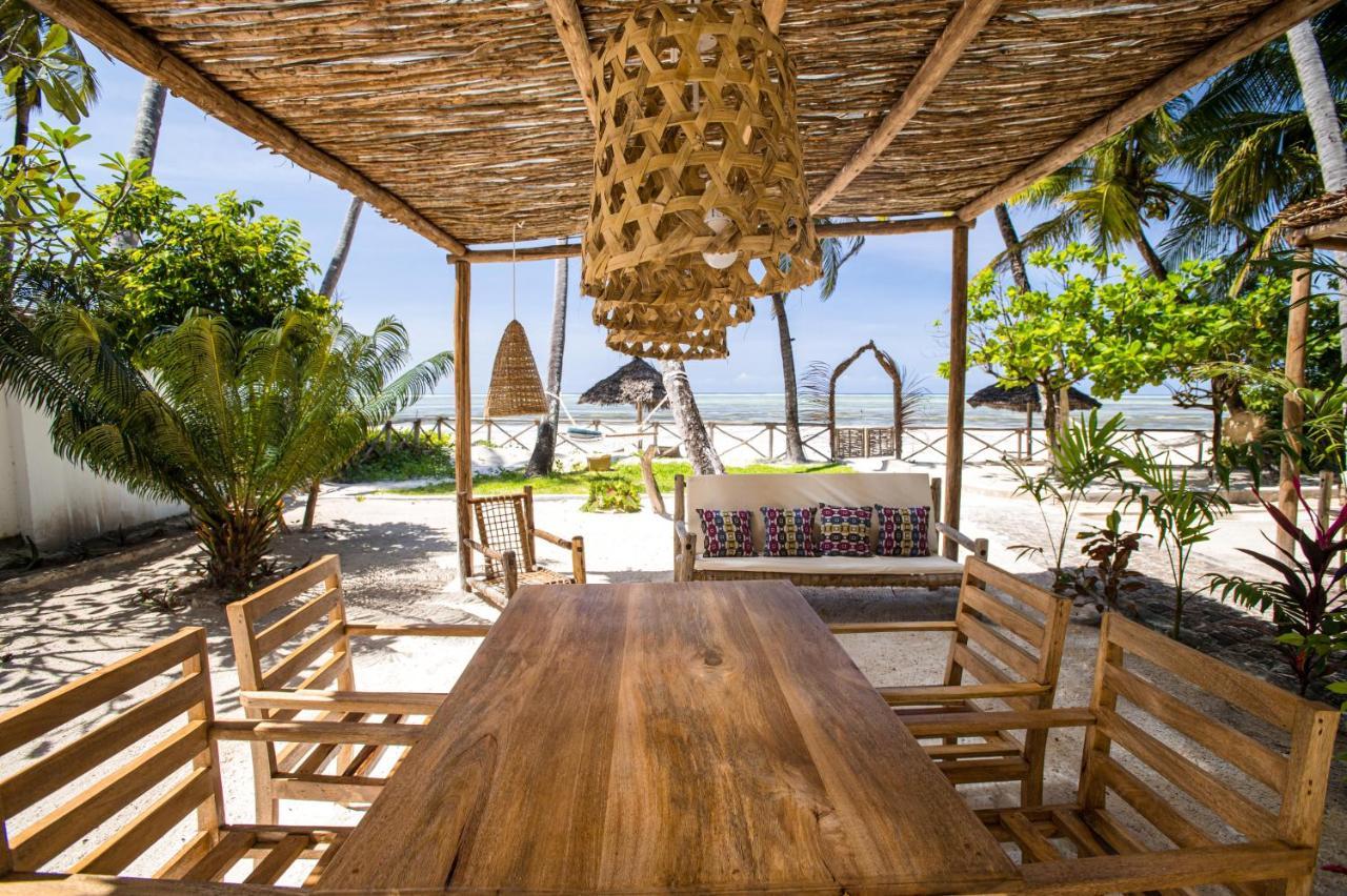 Kima Serviced Beach House & Suites Bwejuu Zewnętrze zdjęcie