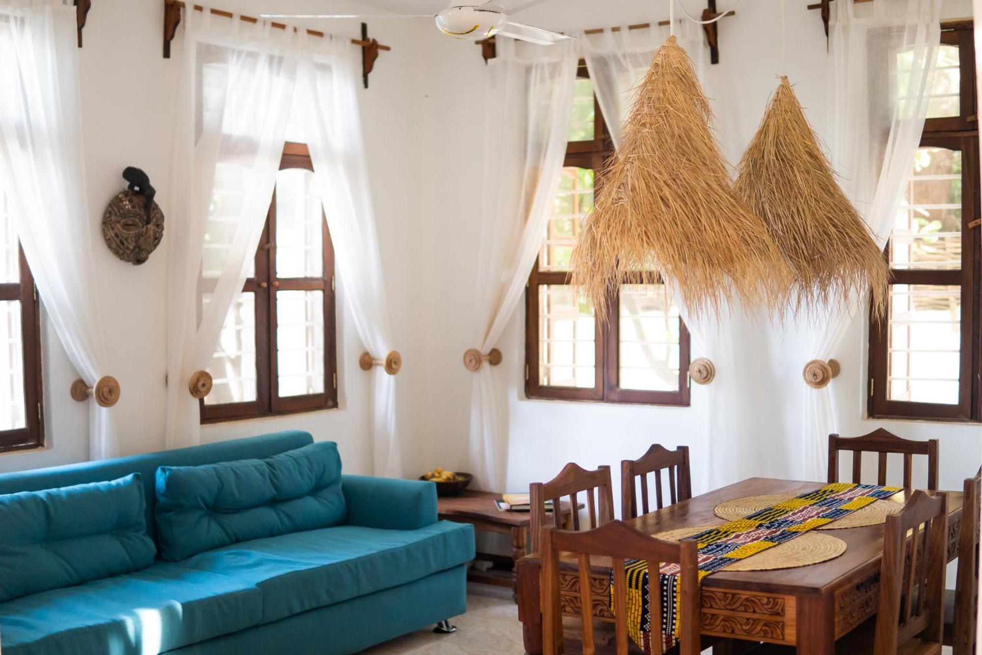 Kima Serviced Beach House & Suites Bwejuu Zewnętrze zdjęcie