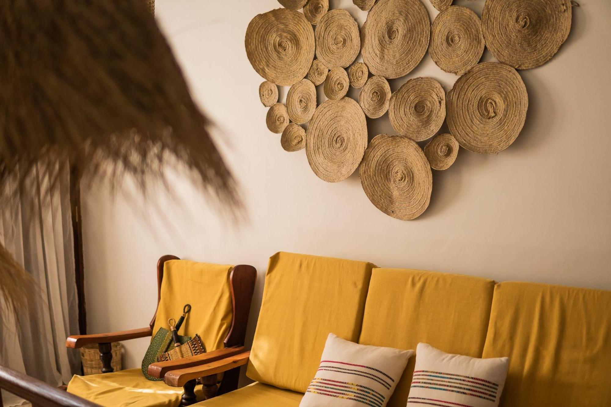 Kima Serviced Beach House & Suites Bwejuu Zewnętrze zdjęcie