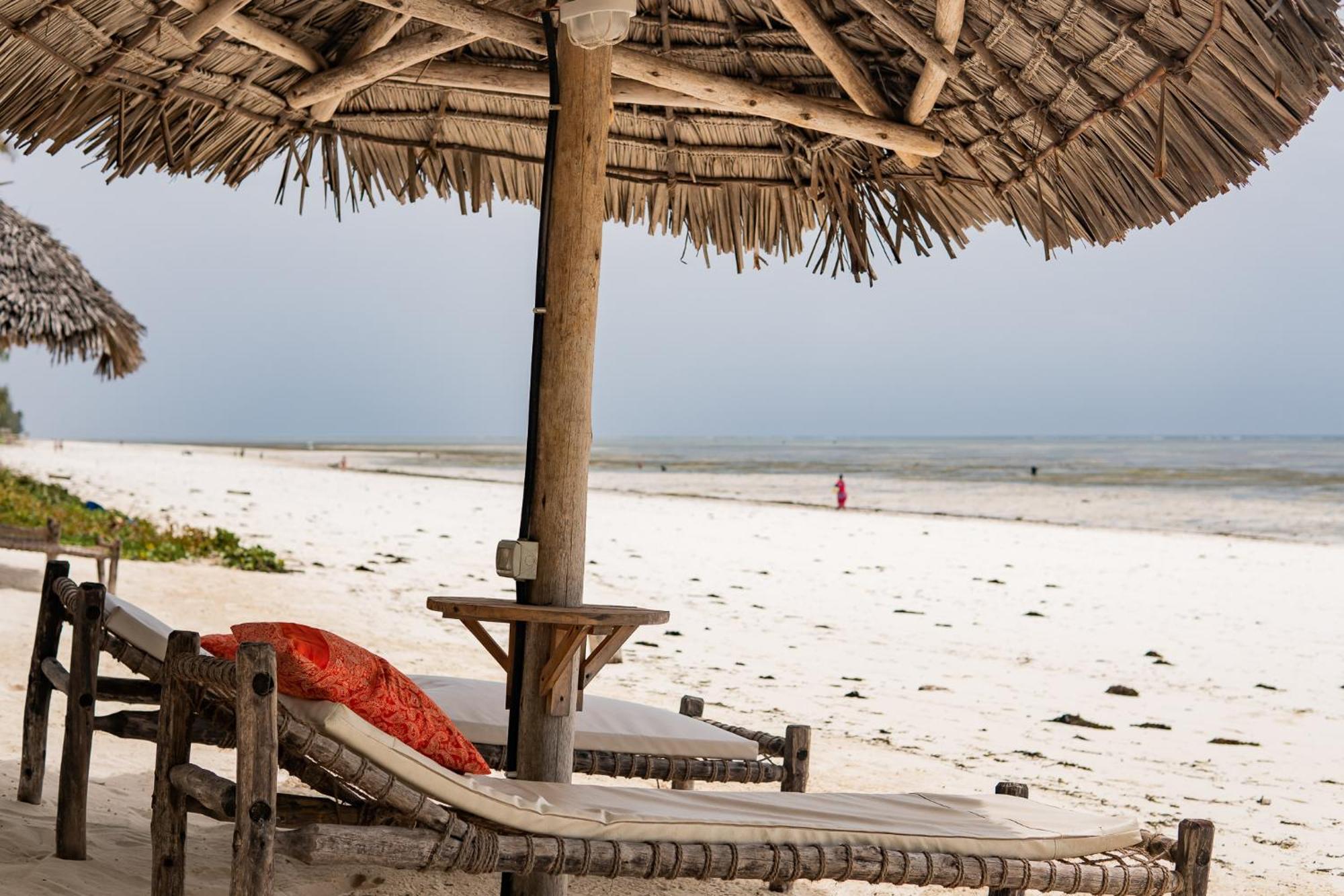 Kima Serviced Beach House & Suites Bwejuu Zewnętrze zdjęcie